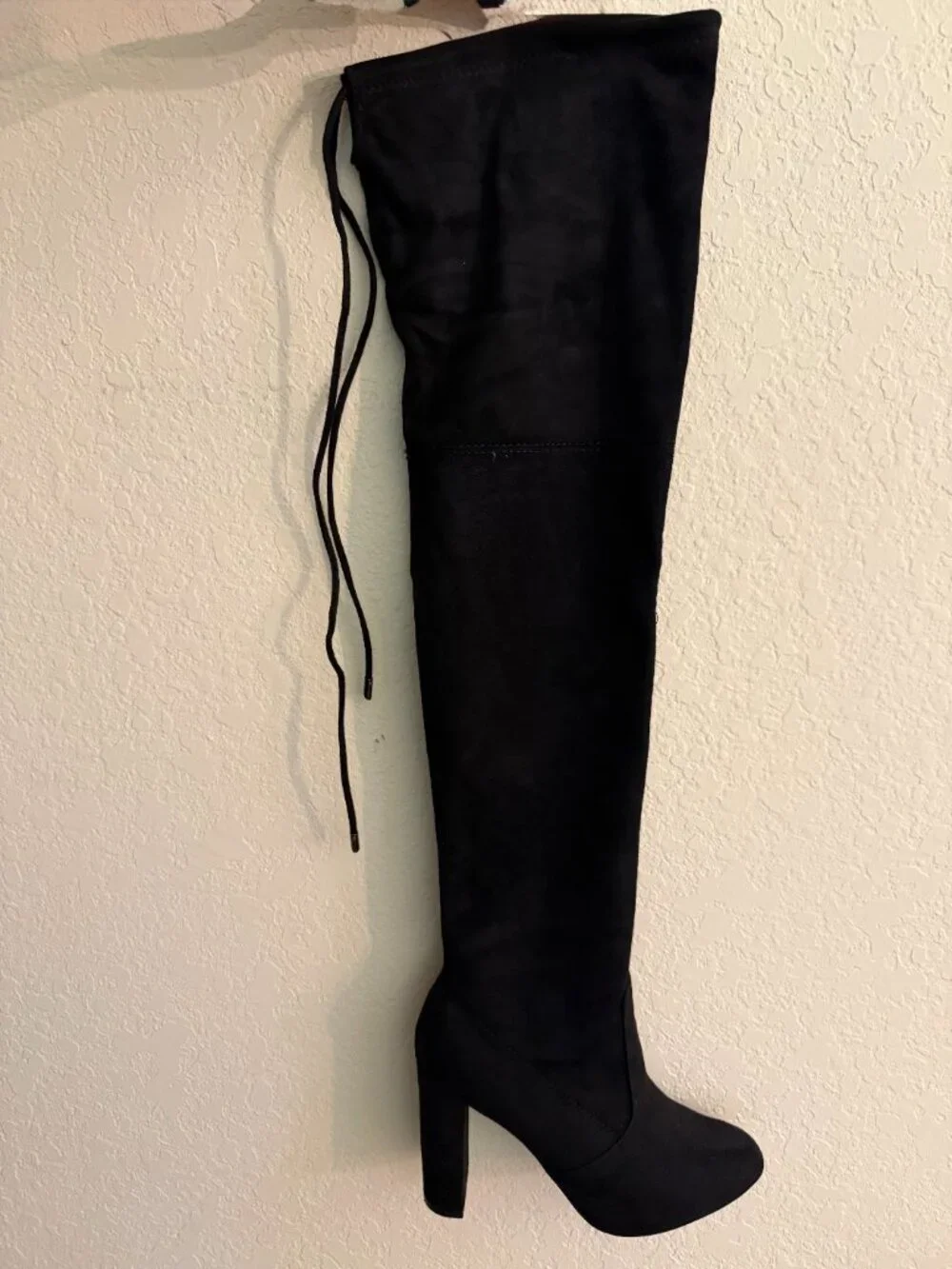 Fashion Nova chic black